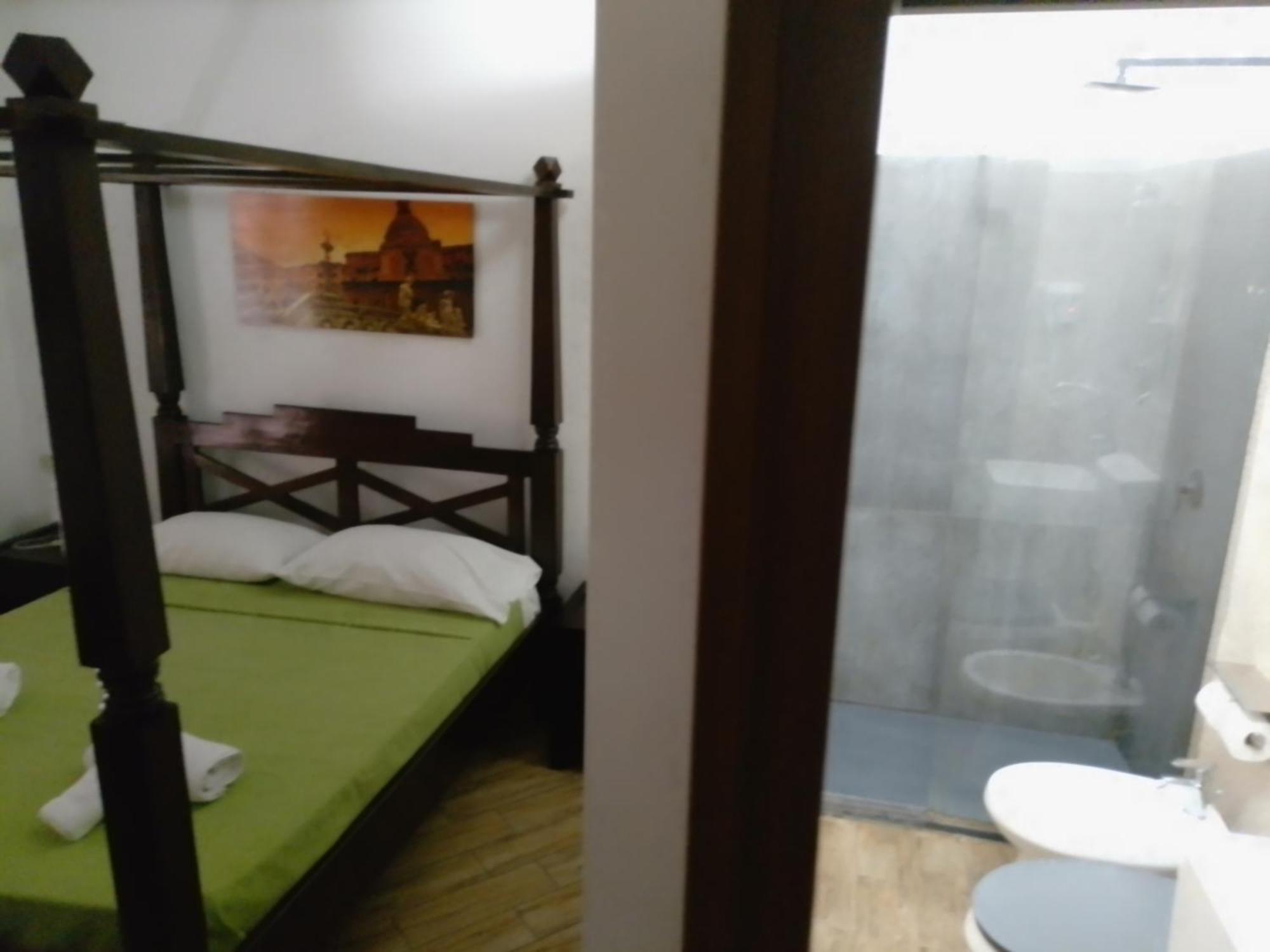 Habitación Doble con baño privado
